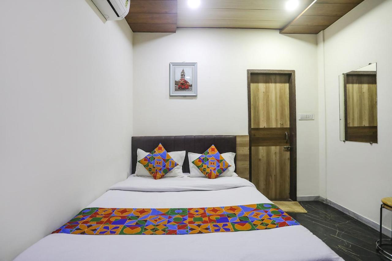 Fabhotel Vedanta Inn - Nr Sitabudli Fort Нагпур Экстерьер фото