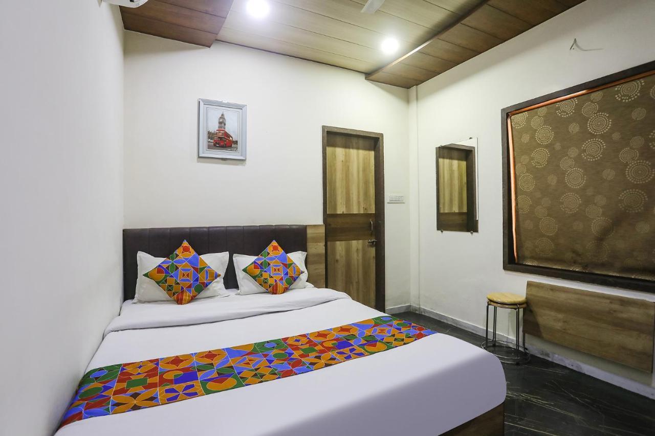 Fabhotel Vedanta Inn - Nr Sitabudli Fort Нагпур Экстерьер фото